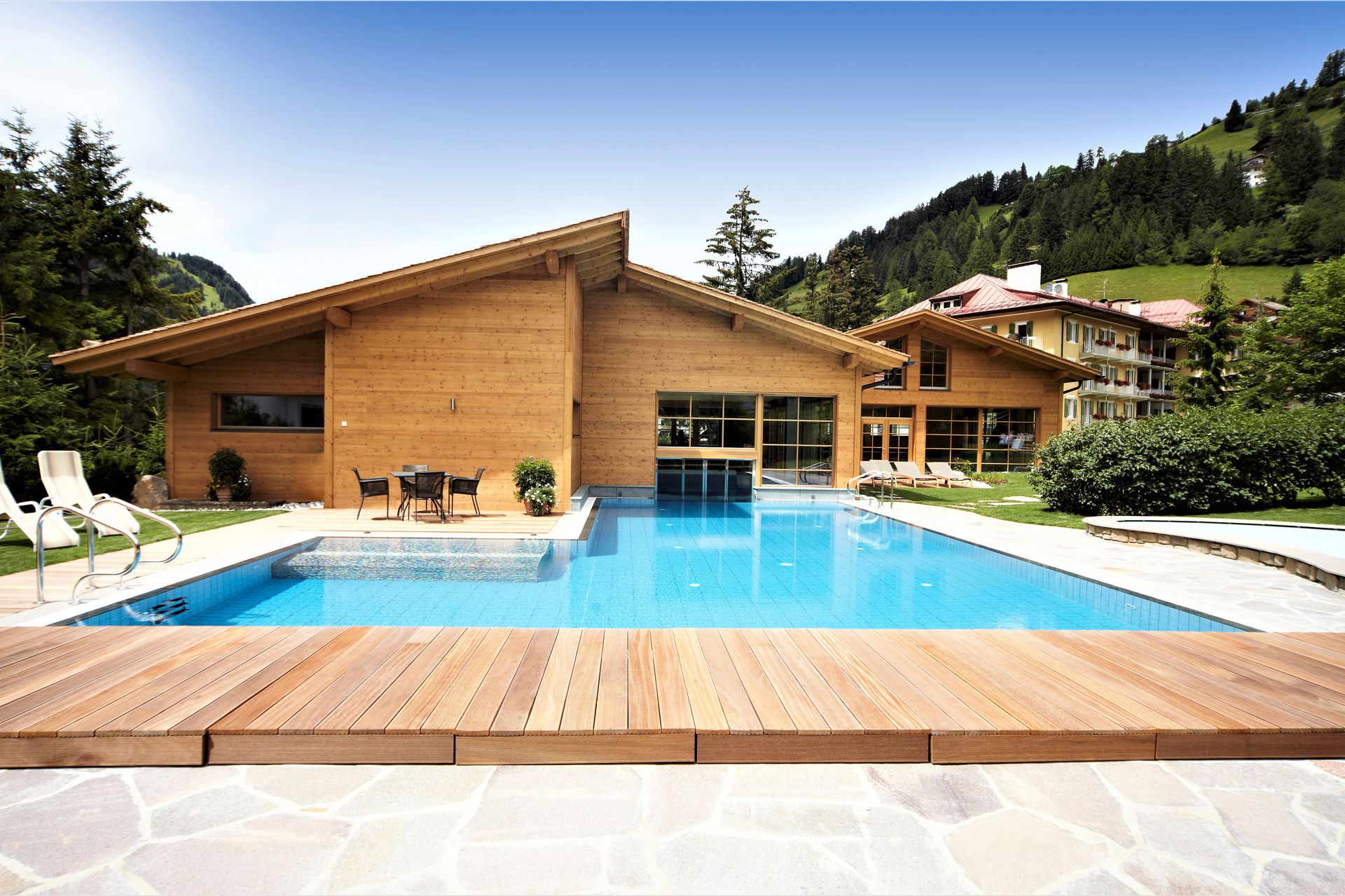 Unser Familienhotel in Südtirol mit Pool