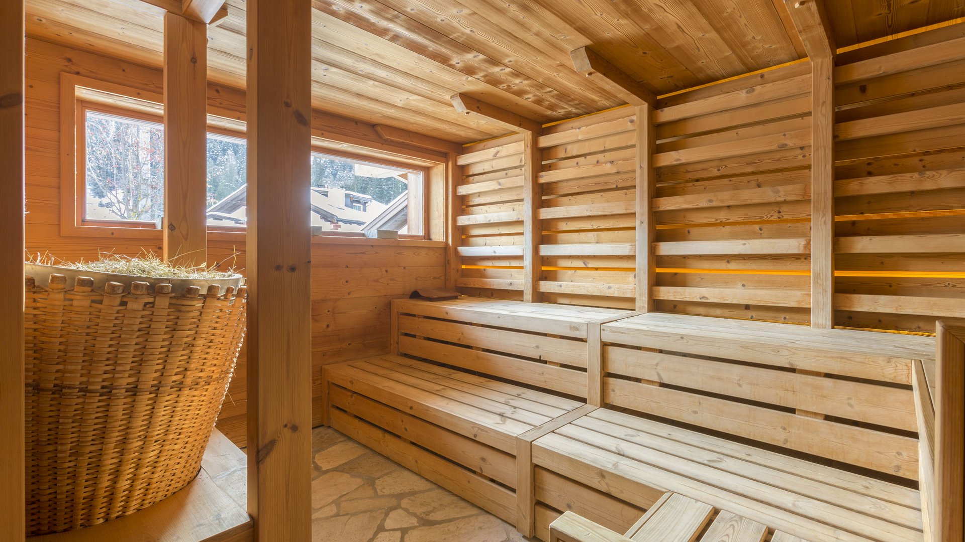 Family hotel in Val Gardena with swimming pool